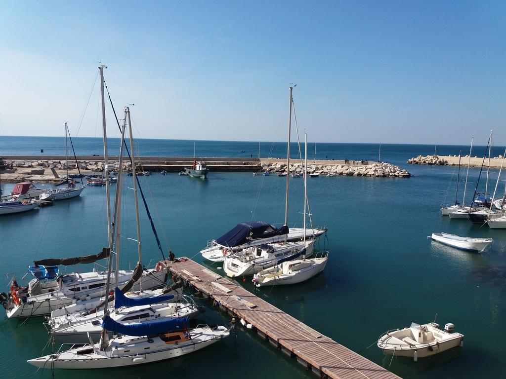 Il Da Vinci Casa Vacanze Giovinazzo Eksteriør billede