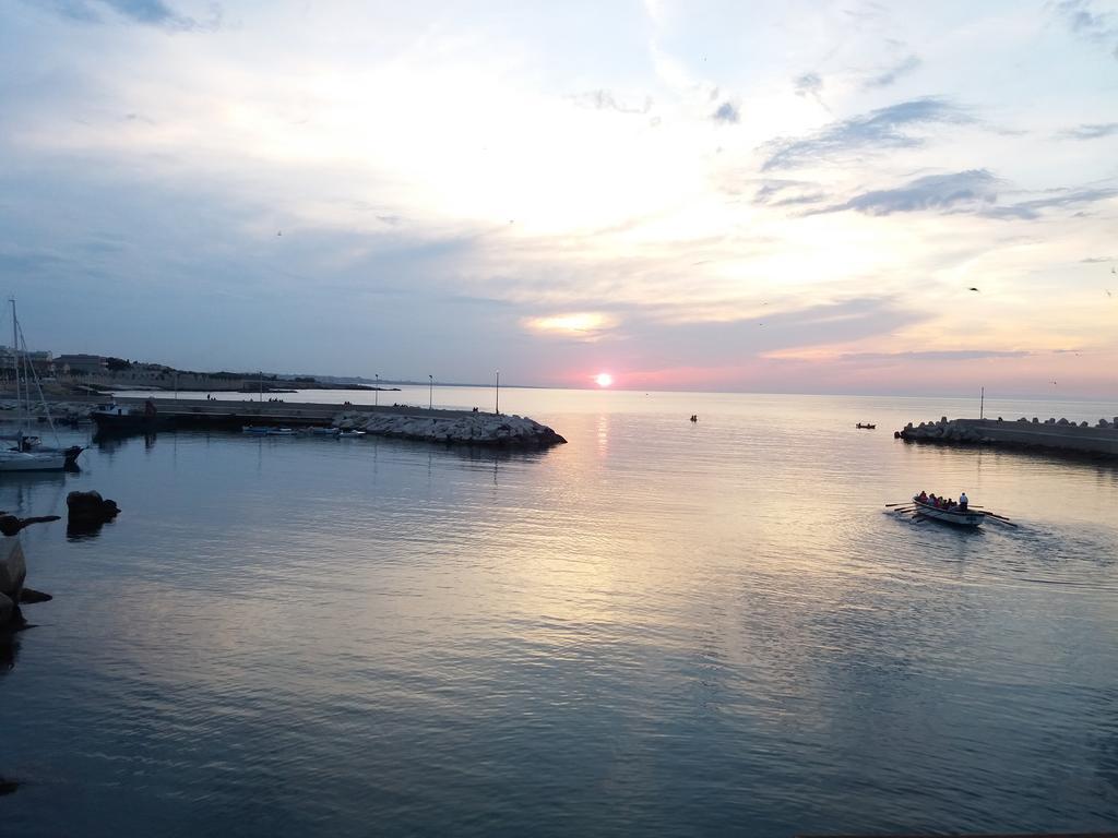 Il Da Vinci Casa Vacanze Giovinazzo Eksteriør billede